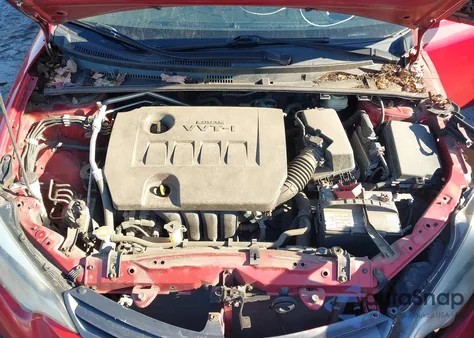 2015 Toyota Corolla Le z USA, uszkodzony, nr VIN 2T1BURHE7FC325387